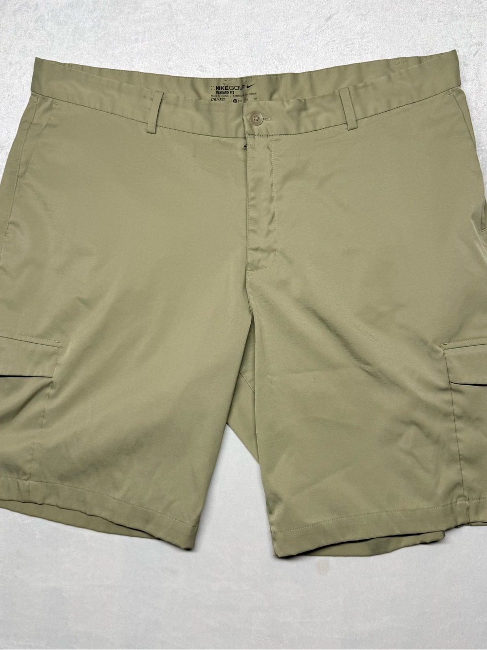 Nike Men’s Olive/Tan Cargo Shorts